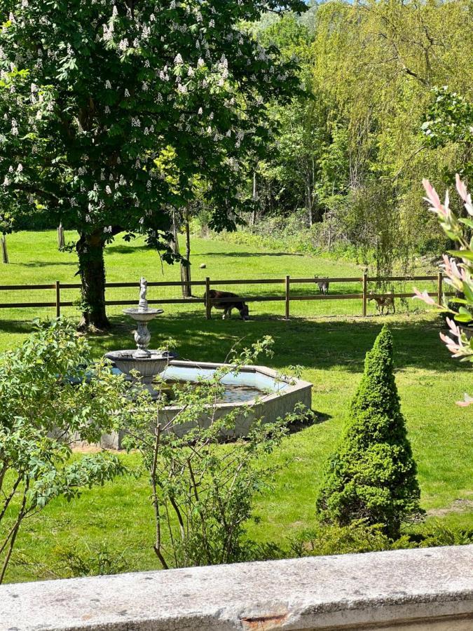 Manoir Les Feuillantines Piscine & Spa Isques Exteriér fotografie