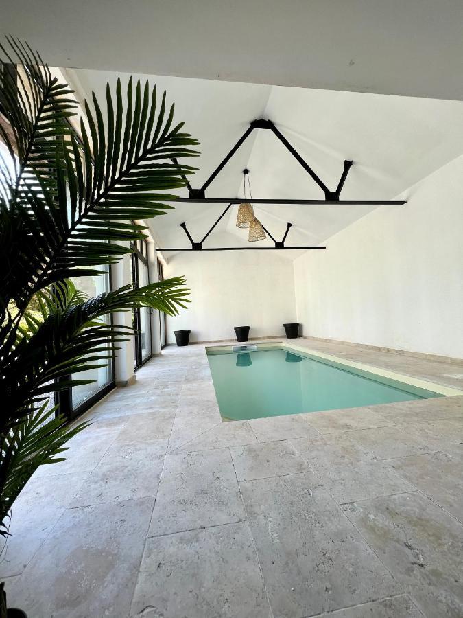 Manoir Les Feuillantines Piscine & Spa Isques Exteriér fotografie